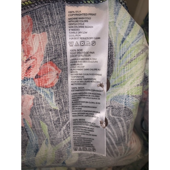 Tommy Bahama Hawaiian Button-Up Camp Shirt - Picture 5 of 5